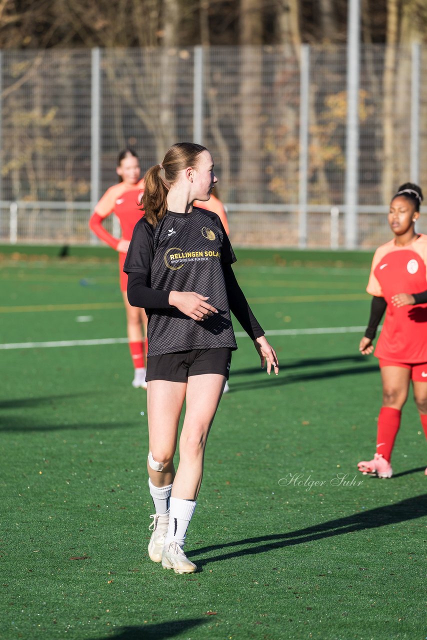 Bild 189 - wBJ VfL Pinneberg2 - Eimsbuttler TV 3 : Ergebnis: 5:0